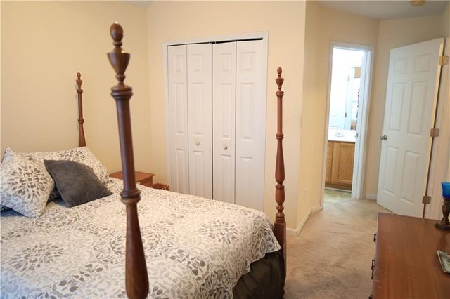 28 Princeton Avenue, Adairsville, GA 30103