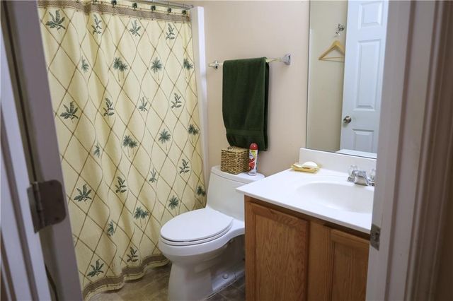 28 Princeton Avenue, Adairsville, GA 30103