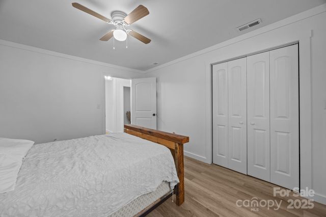 504 W Church Street, Dallas, NC 28034