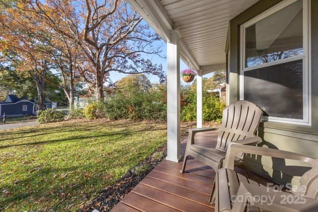 504 W Church Street, Dallas, NC 28034