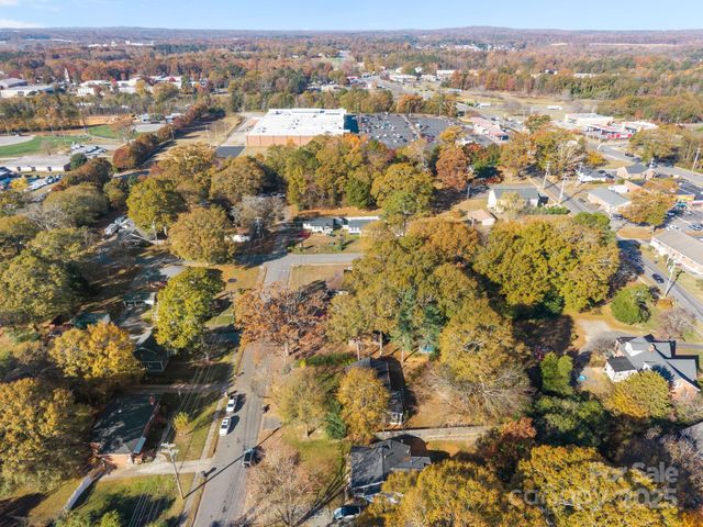 504 W Church Street, Dallas, NC 28034