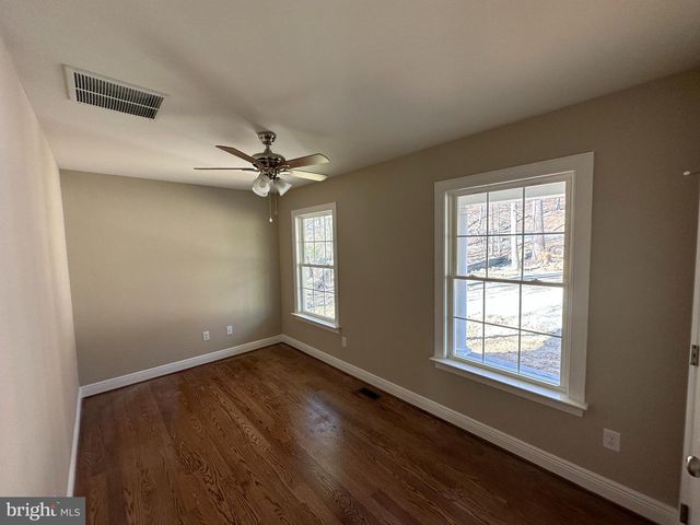 131 HAWK TRL, Winchester, VA 22602