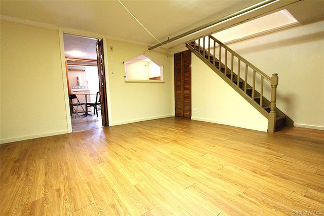 60-59 70th Street, Maspeth, NY 11378