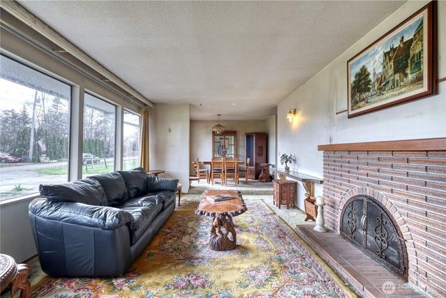 1440 Peltier Drive, Point Roberts, WA 98281