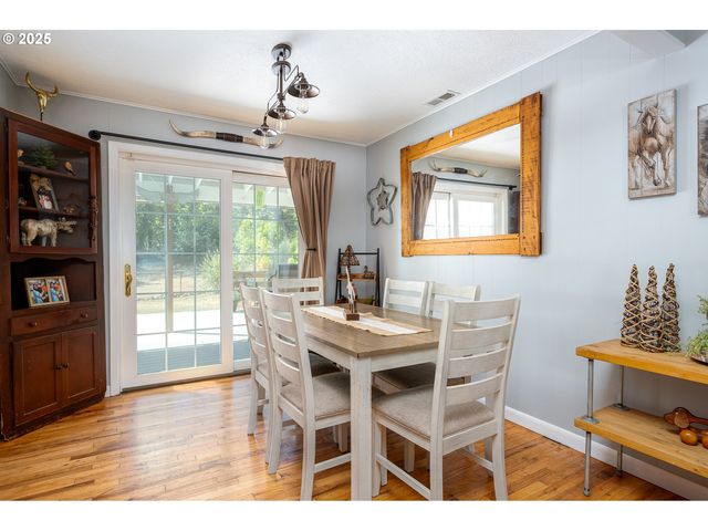 23636 Se HIGHWAY 224, Boring, OR 97009