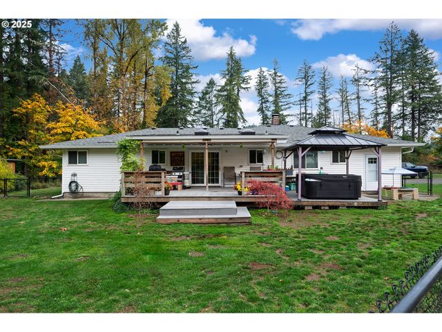 23636 Se HIGHWAY 224, Boring, OR 97009