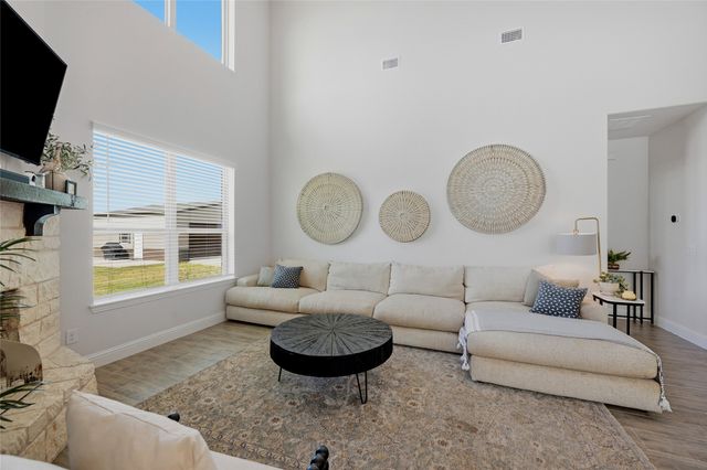 864 Shadow Valley Road, Whitesboro, TX 76273