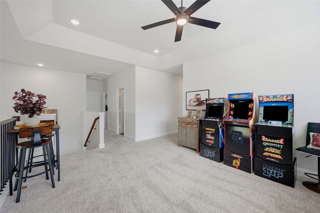 864 Shadow Valley Road, Whitesboro, TX 76273