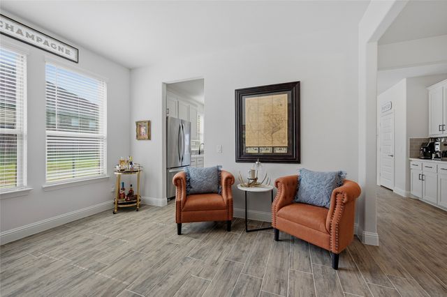 864 Shadow Valley Road, Whitesboro, TX 76273