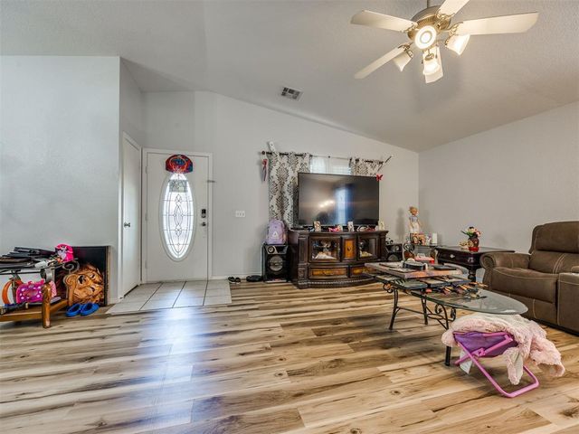 1616 NW 147th Street, Edmond, OK 73013