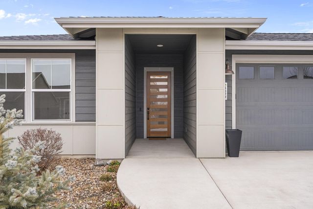 4327 SW Badger Creek Drive, Redmond, OR 97756