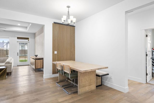 4327 SW Badger Creek Drive, Redmond, OR 97756