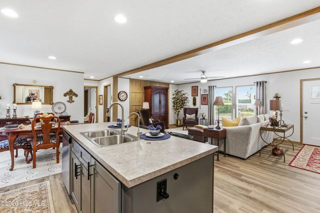 2667 Mill Pond Court SE, Bolivia, NC 28422