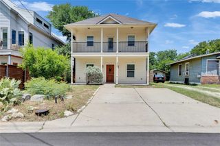 2902 E 13th ST, Austin, TX 78702