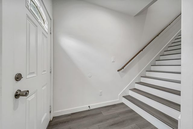 4011 King Street, Houston, TX 77026