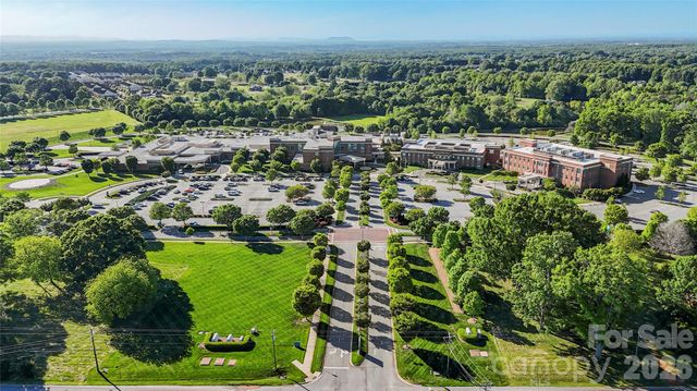 1488 Ardmore Drive, Sherrills Ford, NC 28673