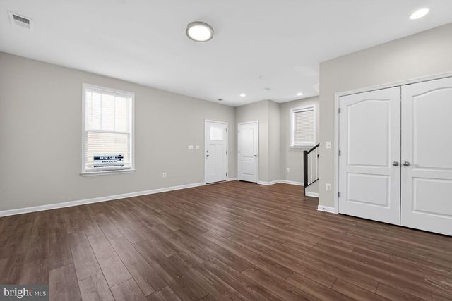 304 FAVERSHAM PL, Frederick, MD 21701