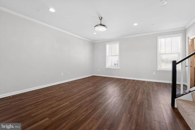 304 FAVERSHAM PL, Frederick, MD 21701