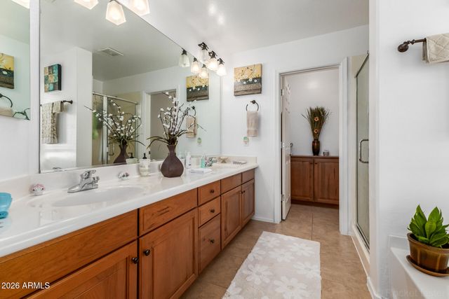 4702 E OLNEY Avenue, Gilbert, AZ 85234