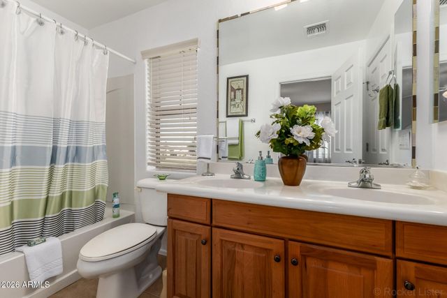 4702 E OLNEY Avenue, Gilbert, AZ 85234