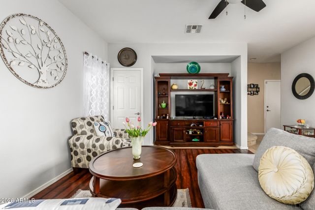 4702 E OLNEY Avenue, Gilbert, AZ 85234