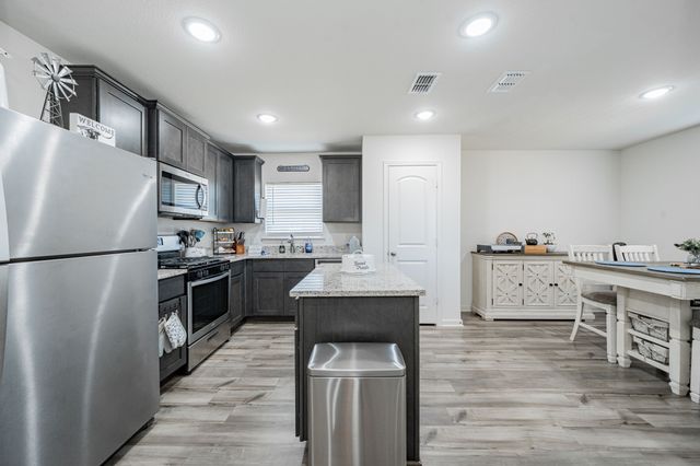 13608 Beaverhead Street, Ponder, TX 76259