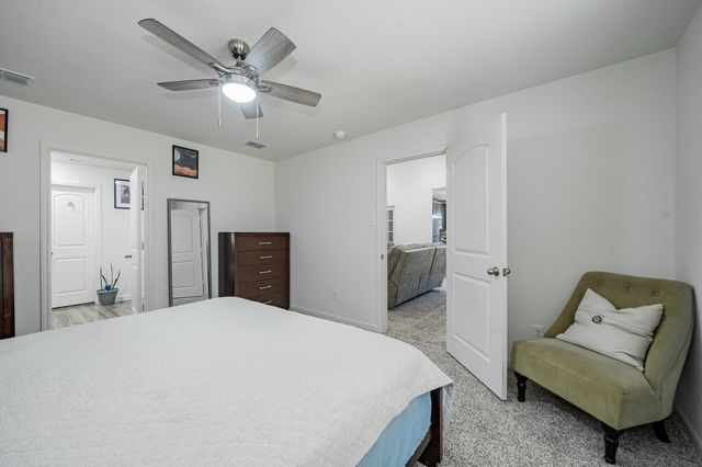 13608 Beaverhead Street, Ponder, TX 76259