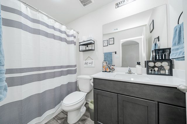 13608 Beaverhead Street, Ponder, TX 76259