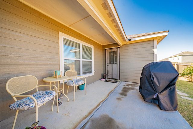 13608 Beaverhead Street, Ponder, TX 76259