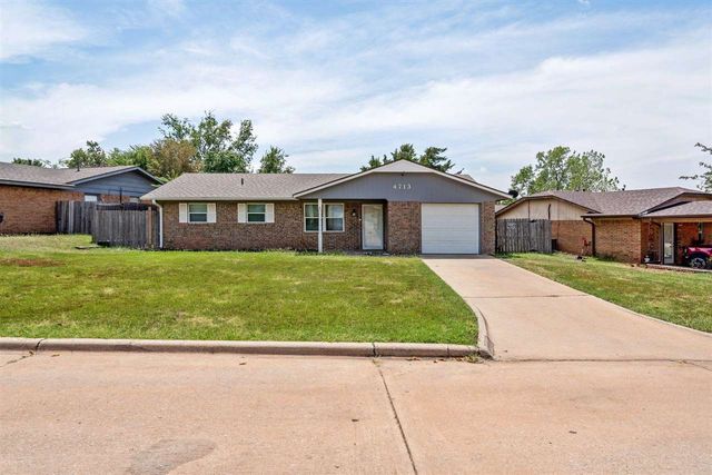 4713 SE Sunnymeade Dr, Lawton, OK 73501