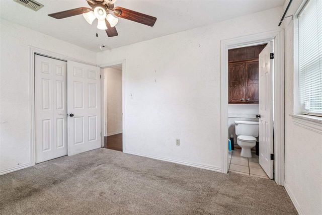 4713 SE Sunnymeade Dr, Lawton, OK 73501