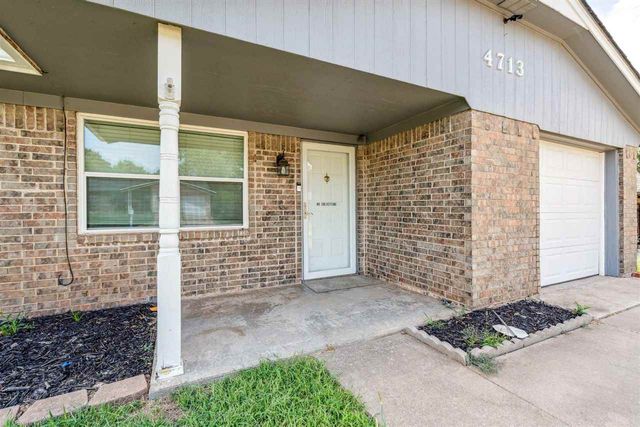 4713 SE Sunnymeade Dr, Lawton, OK 73501