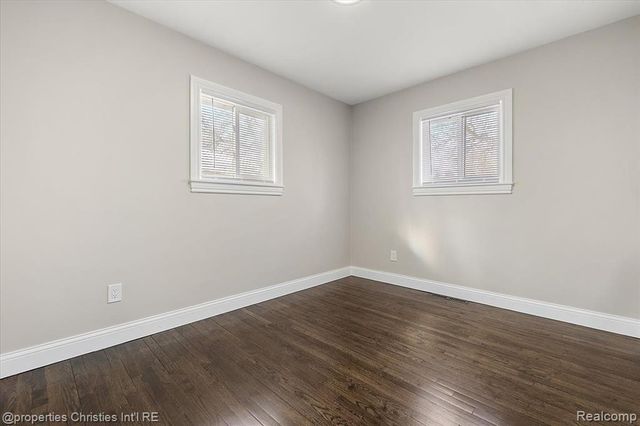 173 High Street, Pontiac, MI 48342