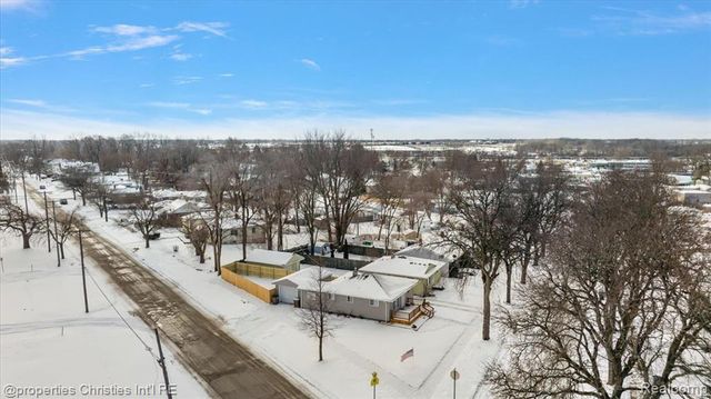 173 High Street, Pontiac, MI 48342