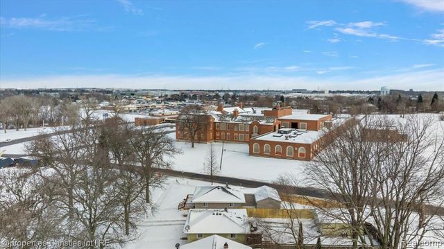 173 High Street, Pontiac, MI 48342