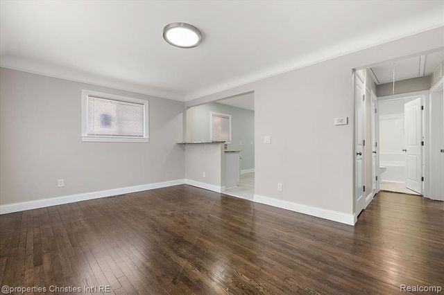 173 High Street, Pontiac, MI 48342