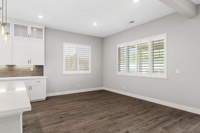 508 Lodge Ct, Lincoln, CA 95648