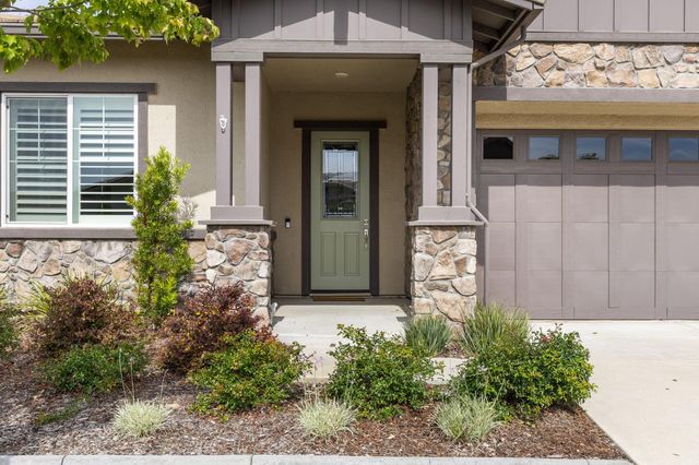 508 Lodge Ct, Lincoln, CA 95648