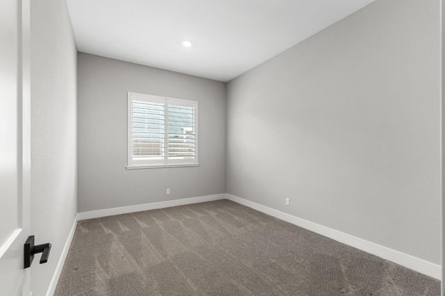 508 Lodge Ct, Lincoln, CA 95648