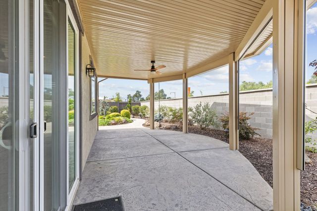 508 Lodge Ct, Lincoln, CA 95648