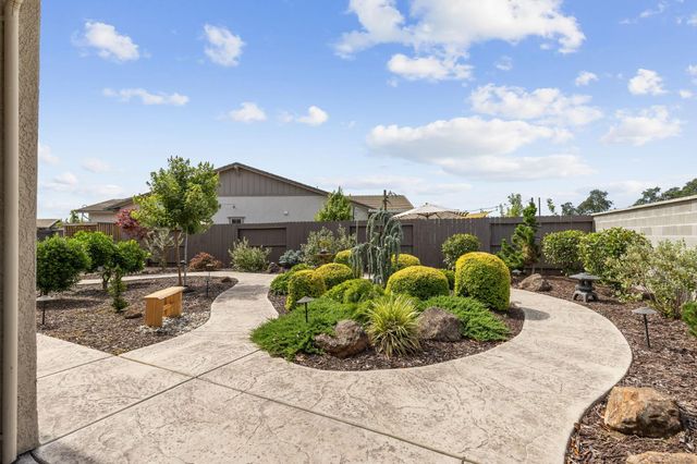 508 Lodge Ct, Lincoln, CA 95648