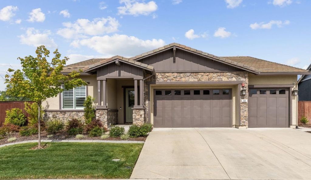508 Lodge Ct, Lincoln, CA 95648