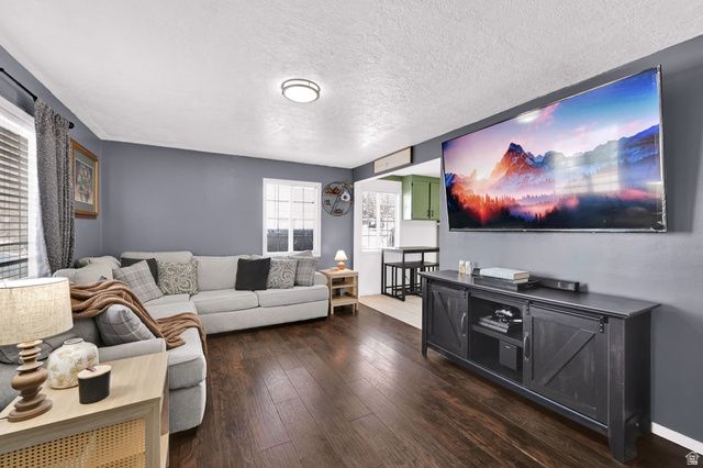 1874 N 75 W, Sunset, UT 84015