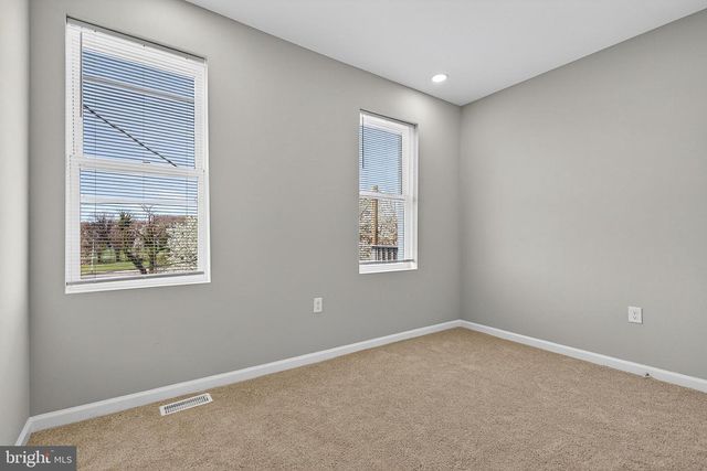 1820 N COLLINGTON AVE, Baltimore, MD 21213