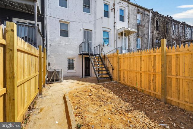 1820 N COLLINGTON AVE, Baltimore, MD 21213