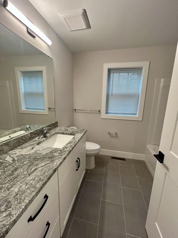 1204 Knox Avenue N, Minneapolis, MN 55411