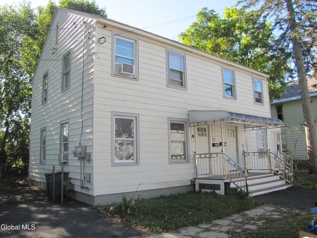 37 Swan Street, Schenectady, NY 12307