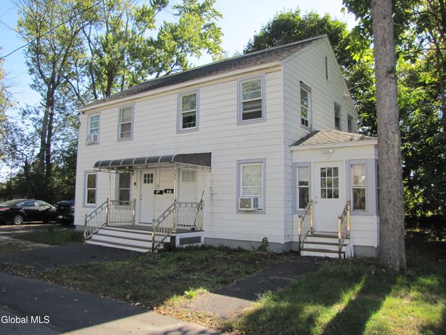 37 Swan Street, Schenectady, NY 12307