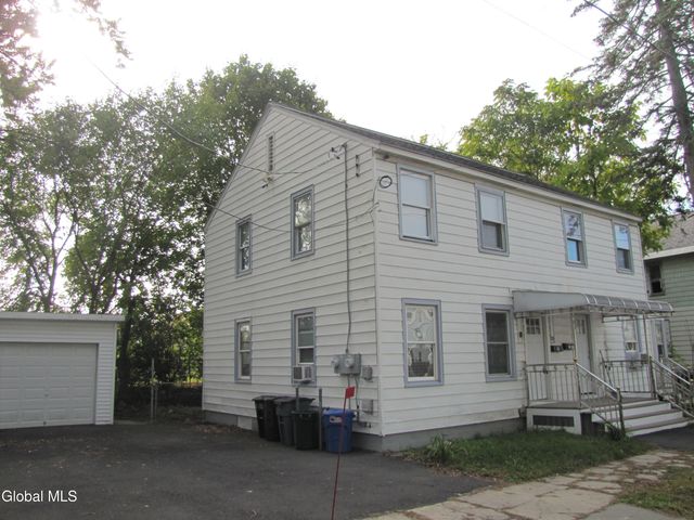 37 Swan Street, Schenectady, NY 12307