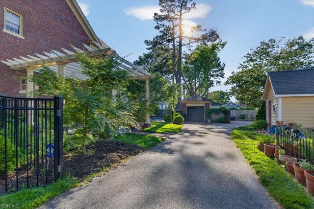 109 Bosley AVE, Suffolk, VA 23434